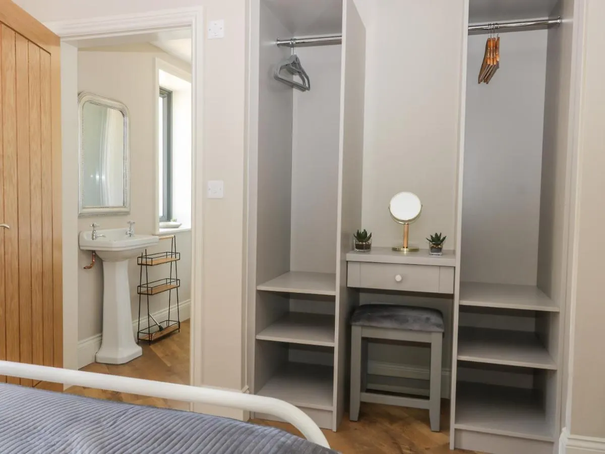 Pheasant'S Roost Villa Kingston upon Hull 0*,  United Kingdom